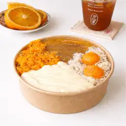 Bánh bông lan trứng muối thơm ngon béo ngậy tại Lala Cake