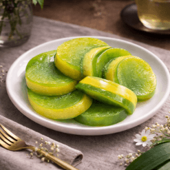 Bánh da lợn lá dứa truyền thống mềm dẻo thơm ngon - Lala Cake
