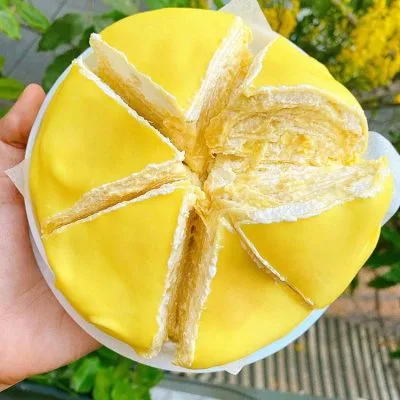 Cach-lam-banh-crepe-sau-rieng-khong-can-whipping-cream
